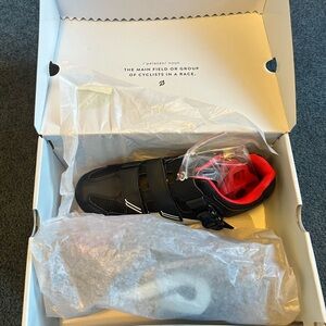 NEW Peloton clip in cycling shoes for Peleton Bike - Size 41